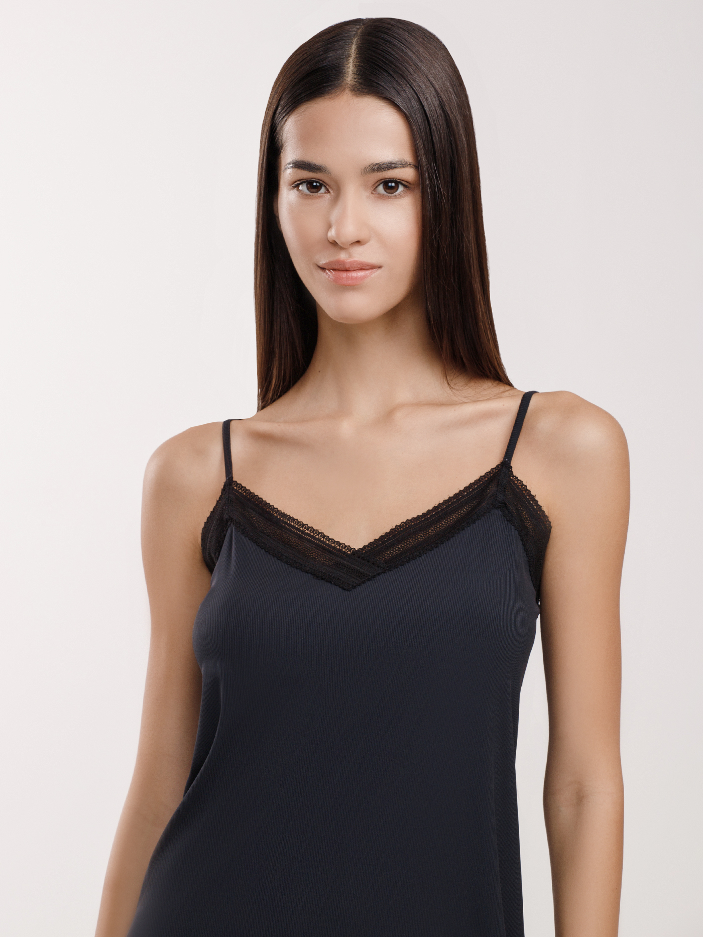 Сорочка на бретелях Черный 2893F3207 | фото 3