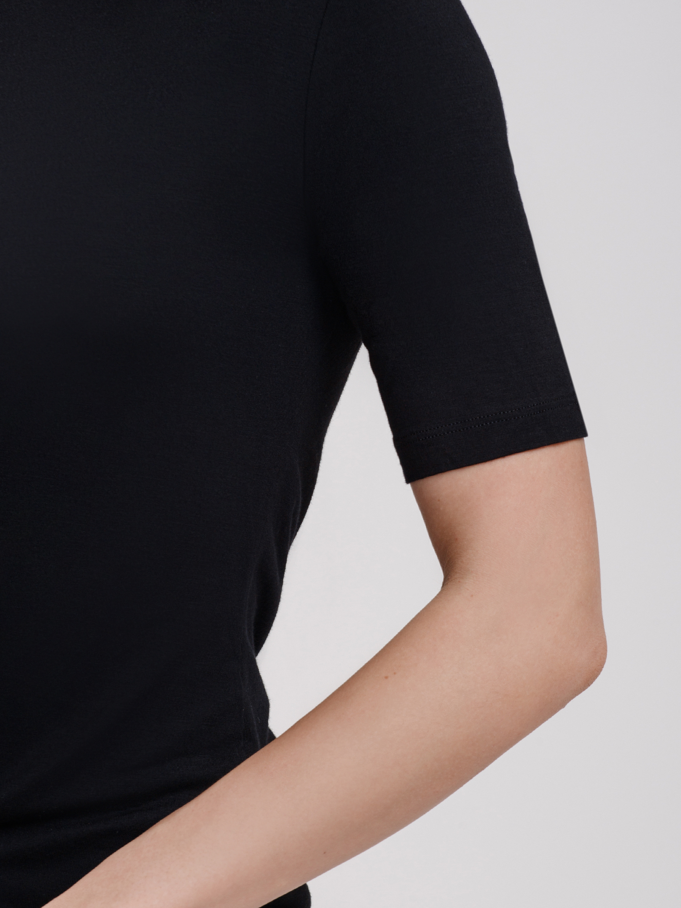 Футболка Черный 2989F3432 | фото 4