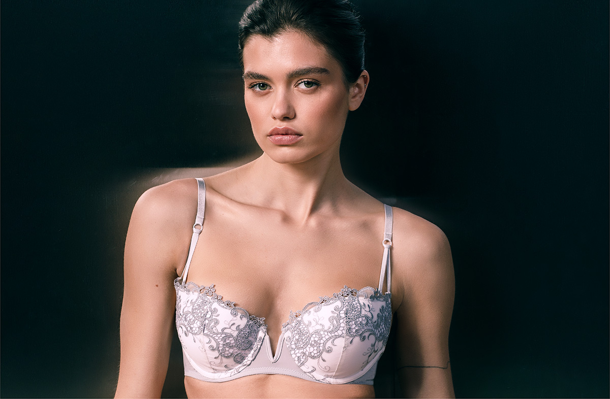 Бесплатная доставка при любой покупке