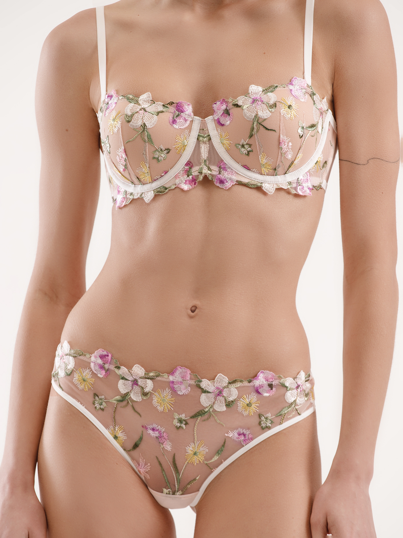 Трусы хипстер Принт цветы BLQ-1105HP | фото 1