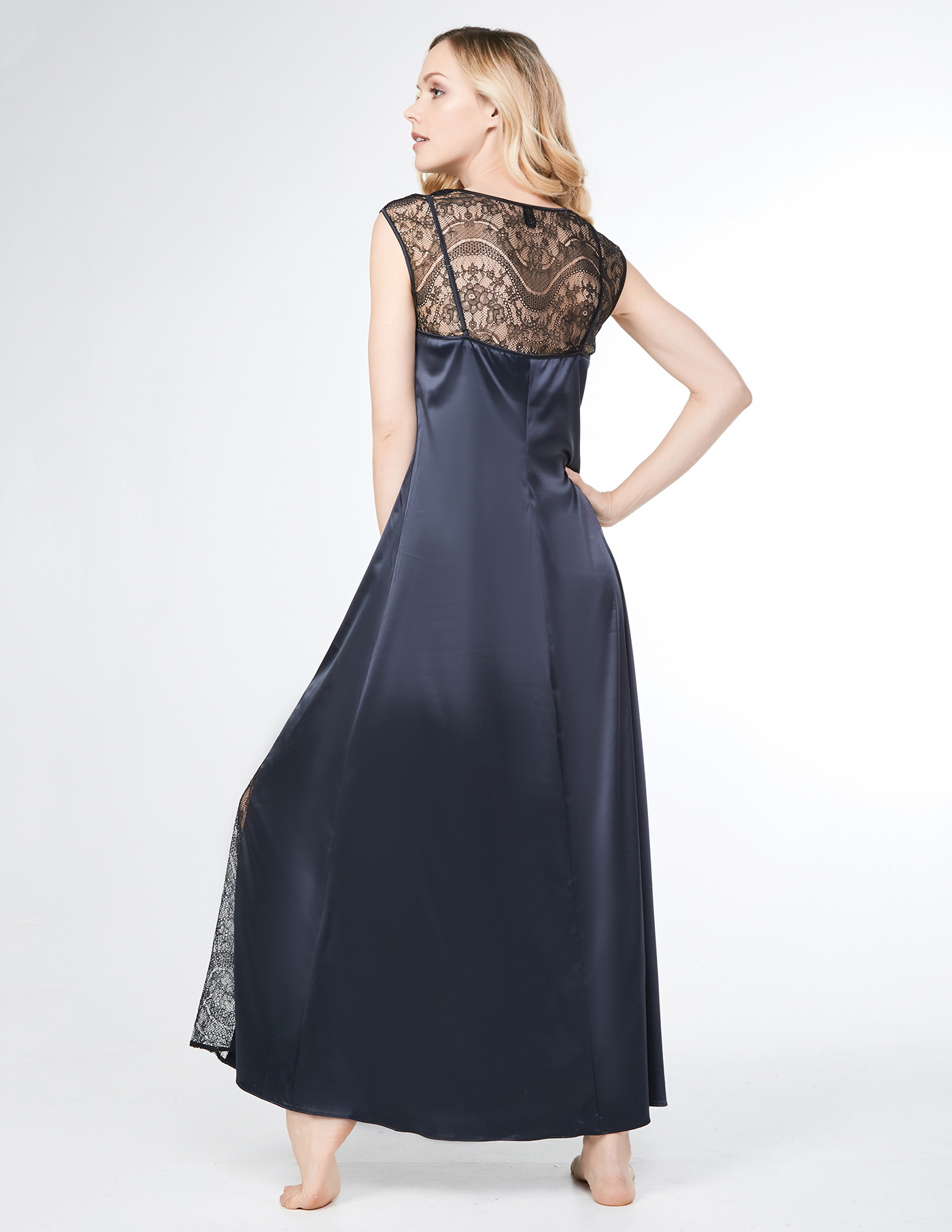 Сорочка длинная Черный 2443F3222 | фото 1