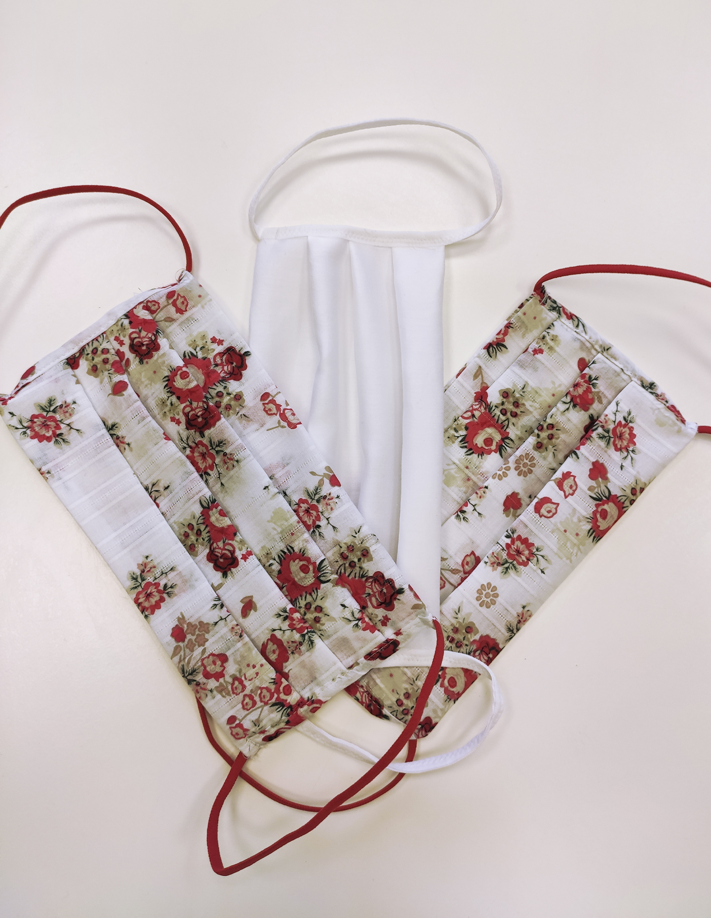 Маска защитная набор 3 шт. Принт красный/белый 2791F9302_N3 | фото 1