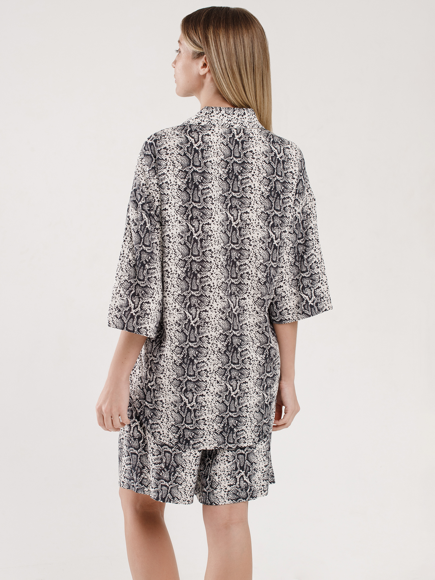 Шорты Принт питон WTS-1 | фото 2